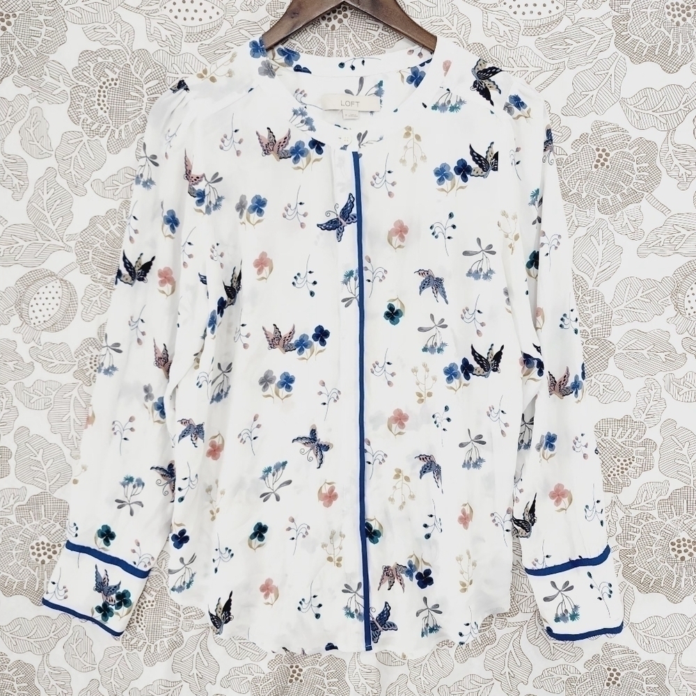 Loft Button down Long sleeve  Chiffon Butterfly Floral Blouse M